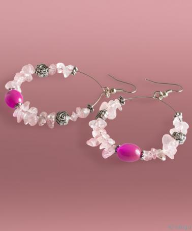 Cercei roz cu elemente argintii şi perle de sticlă