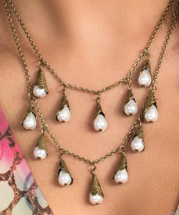 Colier chandelier cu perle de sticlă