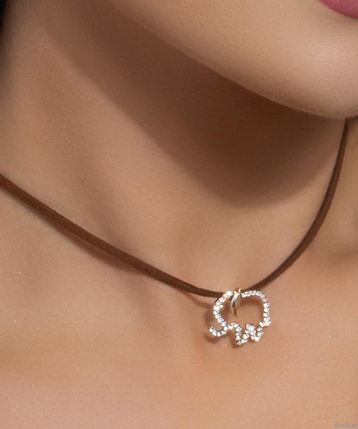 Barna choker, aranyszínű elefánt medállal