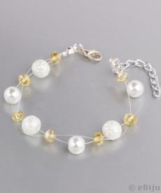 Brăţară din perle de sticlă albe şi cristale rondelle