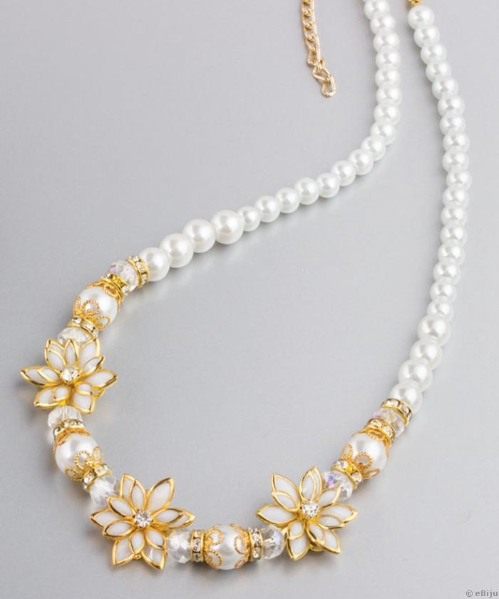 Brăţară flori metalice alb-aurii şi perle albe