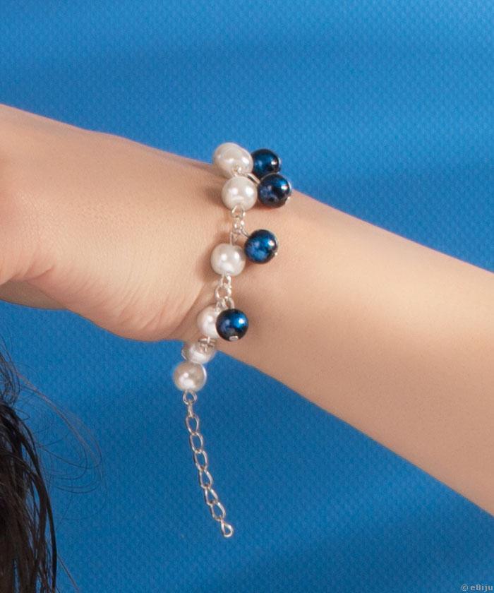 Brăţară perle de sticlă albe şi albastre