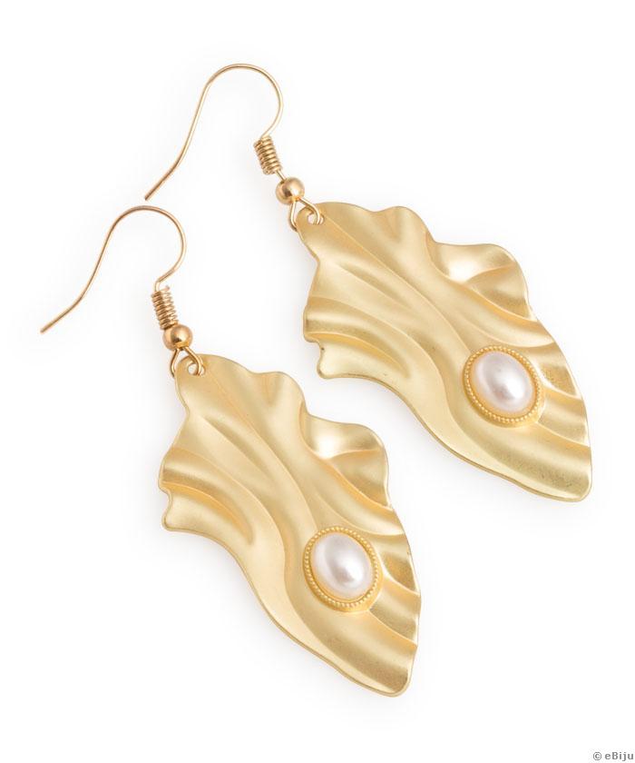 Cercei aurii de formă abstractă, cu perle
