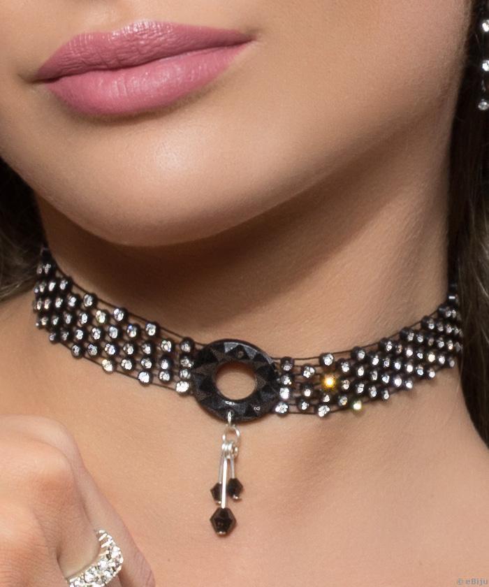 Choker negru, plasă cu cristale albe