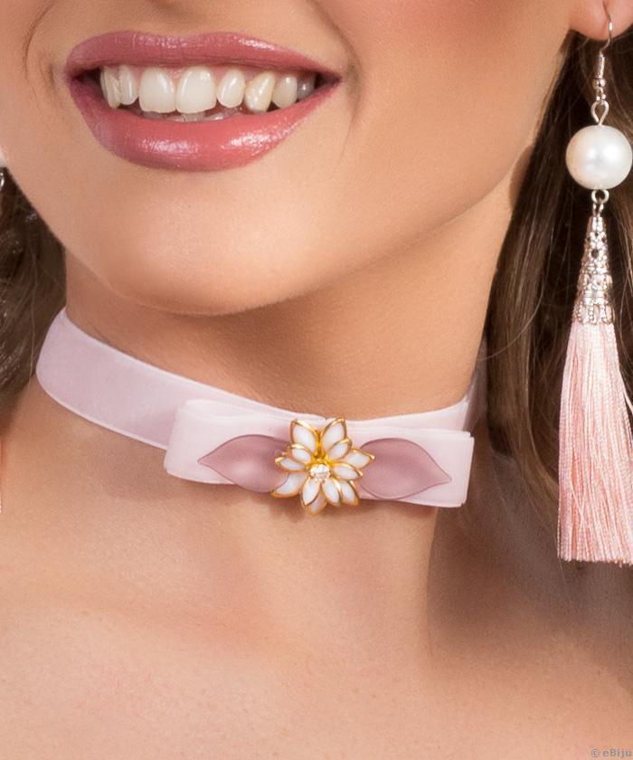 Choker panglică roz şi floare metalică