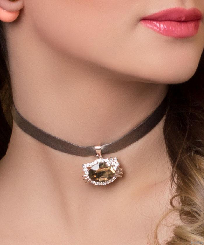 Choker típusú nyakék, kristályos Hello Kitty medállal