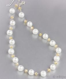 Colier din perle de sticlă albe şi cristale rondelle