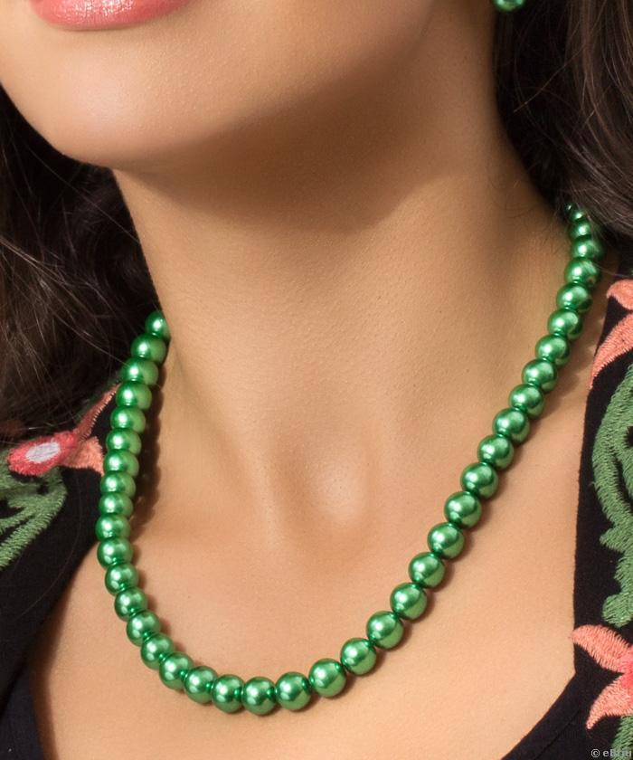 Colier perle de sticlă verde trifoi