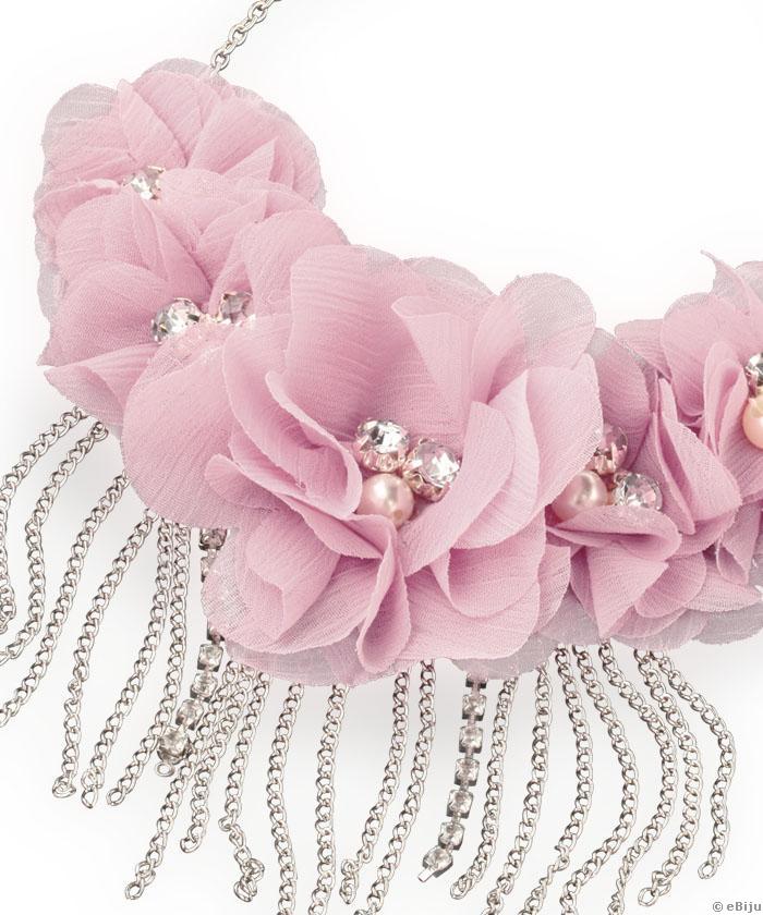 Colier roz-pal cu flori din material textil si cristale albe