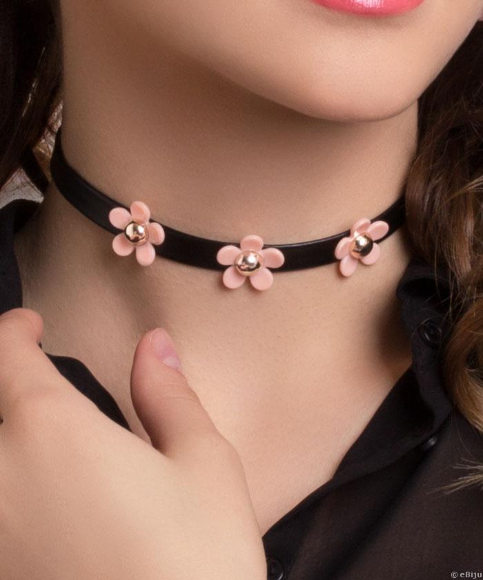 Colier tip choker cu flori roz