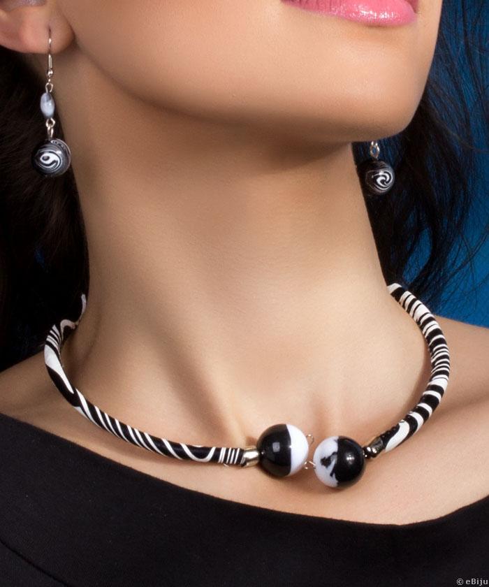 Colier tip choker din imitatie piele alb-negru