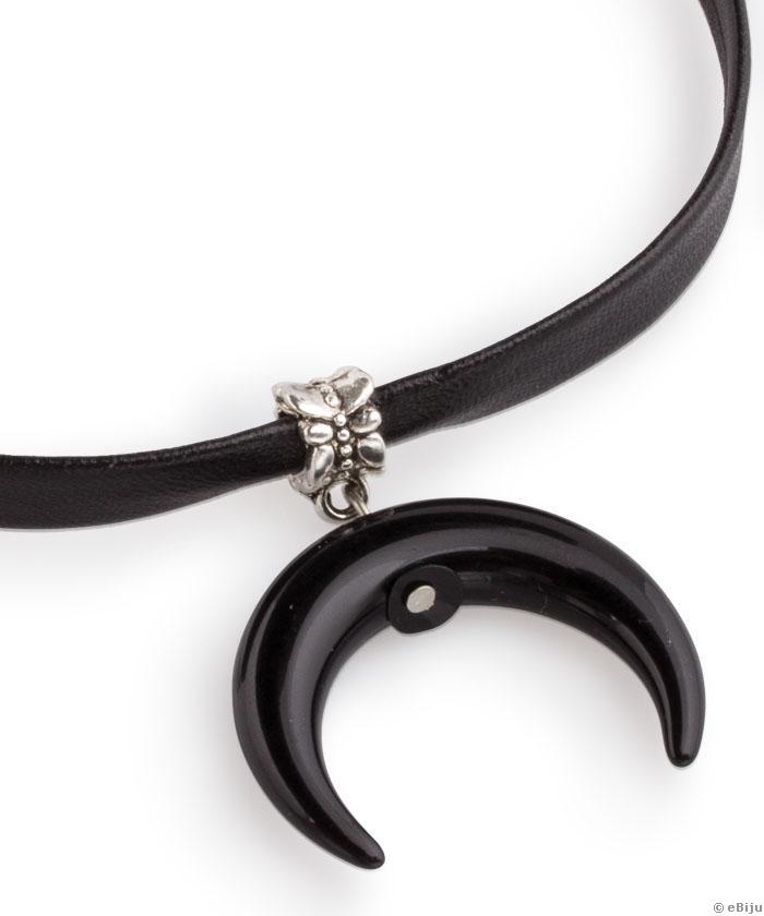 Fekete choker félhold medállal