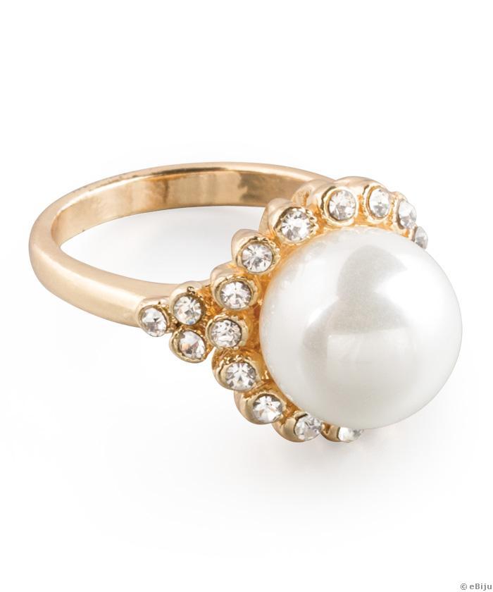 Inel auriu cu perlă şi cristale albe