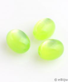 Mărgea din răşină, oval, verde, 1 x 1.3 cm